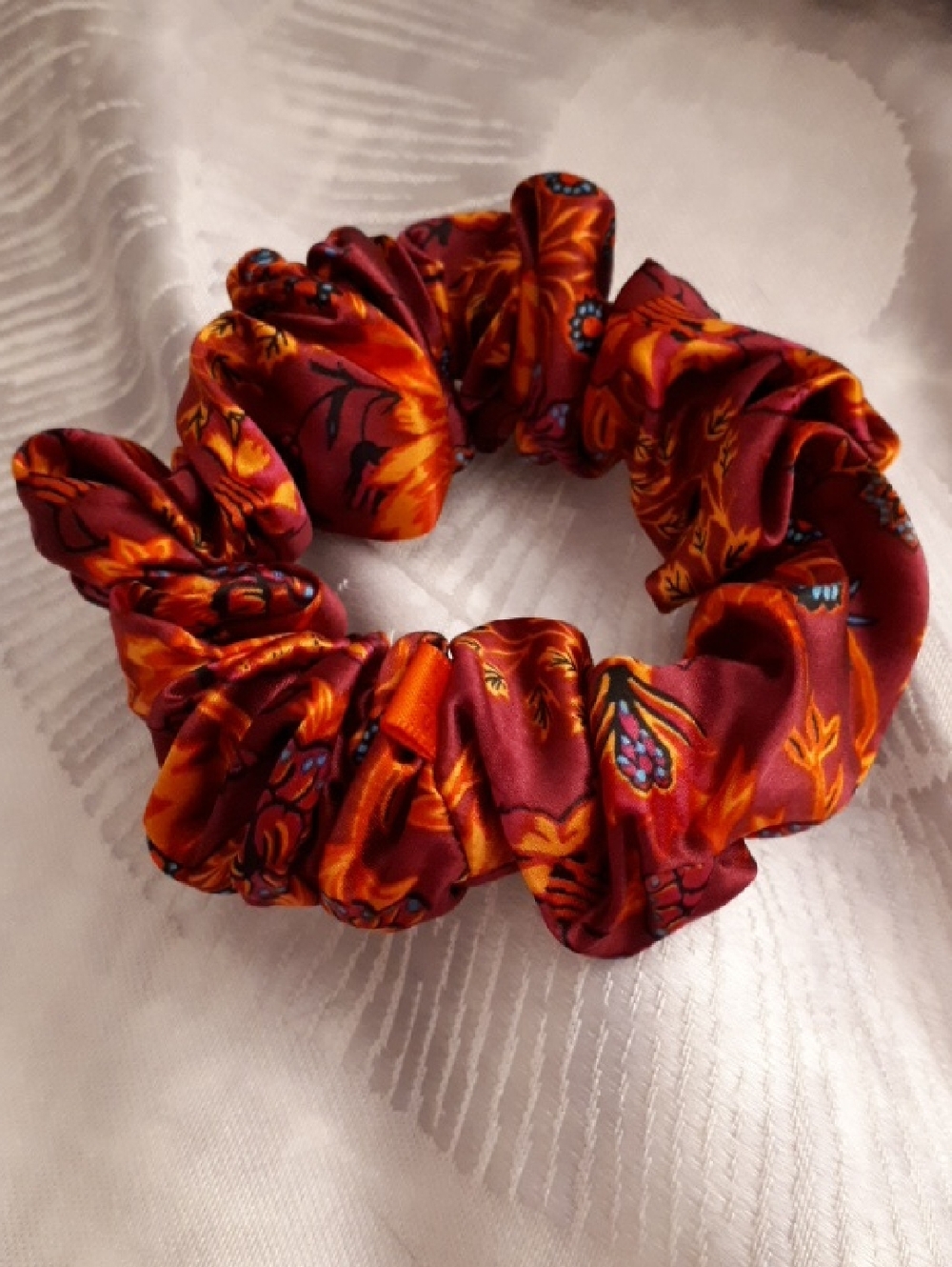 slip Silk Large Scrunchie Limited Edition Print NEW